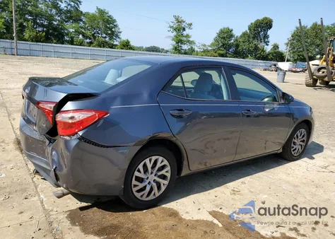2018 Toyota Corolla L z USA, uszkodzony, nr VIN 2T1BURHE7JC020285